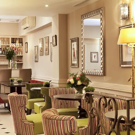 Des Comedies Hotel