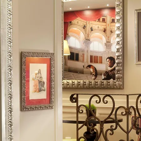 Des Comedies Hotel Paris