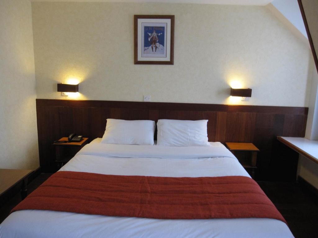 Hotel Des Comédies Parigi