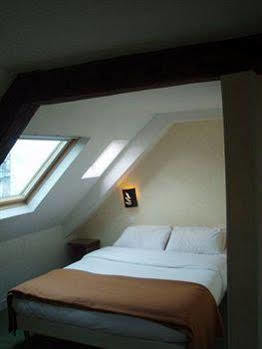 Hotel Des Comédies Parigi