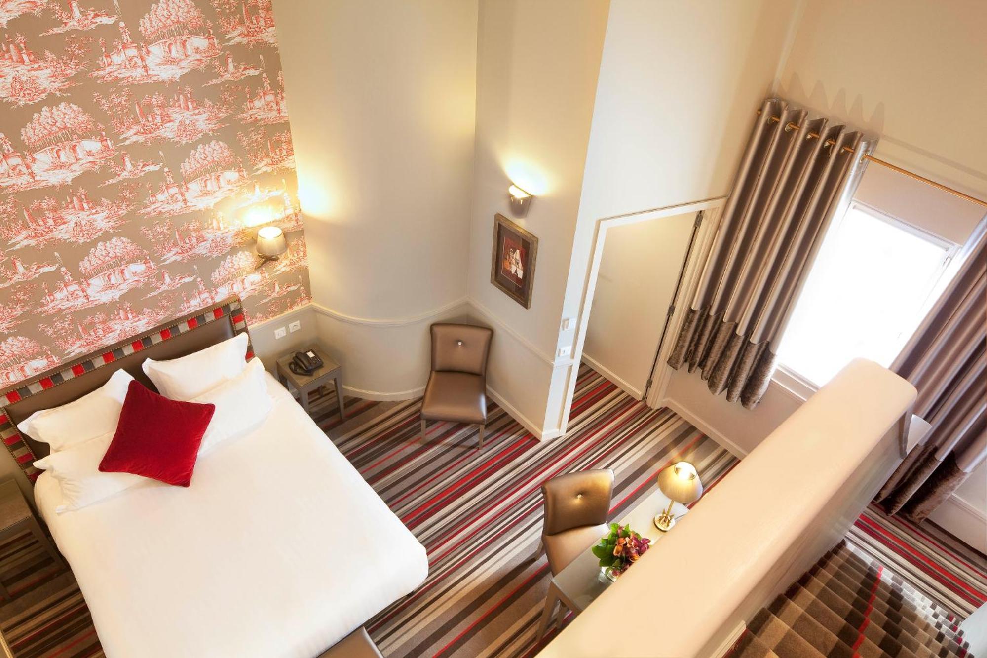 Des Comédies Hotel Parigi